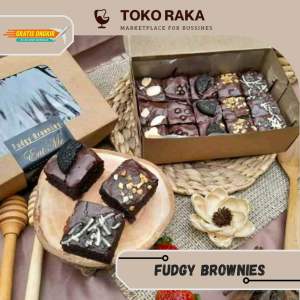 Fudgy Brownies 3x5 Sekat Kotak 5 Toping Panggang Nyoklat Banget