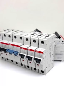 ABB DC Circuit Breaker S201M S200-M S201-M S202-M DC 1P 2P Air Switch DC Special 12v 24v 48v 60v 72v 1A2A3A4A6A8A10A16A20A25A32A40A50A63A