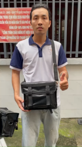 Túi đeo chéo mini ngang D27xR21xC11 đeo hông xe máy đa năng ( tặng kèm 1 can nhựa 10L ) đựng đồ nghề dụng cụ vải bạt dày