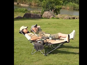 Camping Chair Reclining Chair Heavy Duty Folding Chair with Back Rest Outdoor Foldable Chair Portable Reclining Chair Adjustable Footrest Cup Holder & Side Pocket
