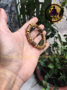 Vòng tay trầm tốc nam nữ.