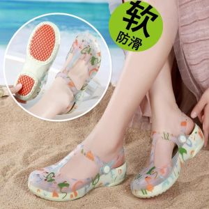 Veblen Womens Summer Outdoor Sandals Anti-slip Soft Bottom Lightweight Wear-resistant Mid-aged Mom Head Covered Flip Flops