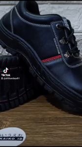Sepatu Safety Sepatu Boot Pria Ujung Besi Kulit PU Kerja Lapangan Proyek Trendi