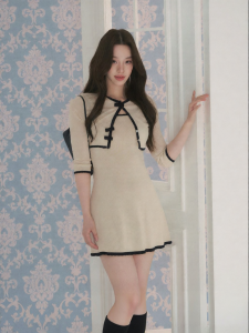 La lune Du ciel | Áo Cardigan Knit Tay Ngắn Dáng Asymmetrical Nơ Đính Cố Định Phong Cách Cream Soda