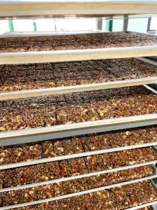 Thanh gạo lứt hạt chà bông không đường Lucas Farm bánh ngũ cốc granola ăn kiêng giảm cân keto eat clean healthy dinh dưỡng tốt cho tim mạch gồm Hạnh nhân hạt điều hạt bí xanh gạo lứt chà bông mật ong hạt dinh dưỡng