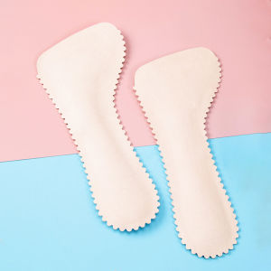 แผ่นรองเท้าส้นลิ่มซับเหงื่อติดเท้าสำหรับใส่รองเท้าแตะในช่วงฤดูร้อน แผ่นรองเท้าส้นลิ่มแบบติดเท้าสำหรับสวมใส่เปลือยเท้าในช่วงฤดูร้อน