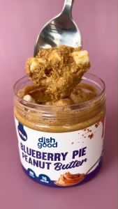 6 เนยถั่วรสบลูเบอรี่ (Blueberry) Peanut Butter 350g. ราคา 180 บาท