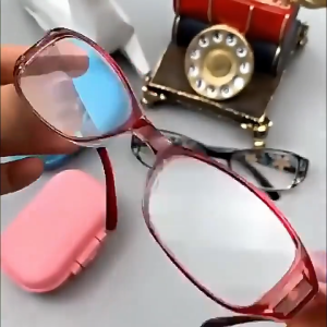 Kacamata baca lipat elegan / kacamata baca wanita bisa dilipat lipat MS