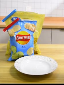 [Little B House] Storage Food Bag Clips Reusable Sealer Clamp Kitchen Food Sealing Clips 零食密封夹 Penyepit Plastik - KW114