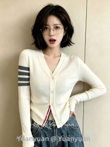 dkmelissa | White V-Neck Long Sleeve Knit Cardigan Women Slim Fit Campus Style Petite Base Layer