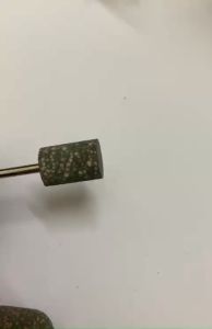 Đầu Mài Cao Su Đặc Chân Trục 3mm Dùng Mài Đánh Gỉ Bề Mặt