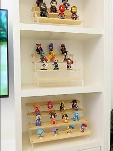 ตู้โชว์โมเดล บันไดไม้ 2/3ชั้น กล่องเก็บโมเดล ประกอบเอง สำหรับวางของ