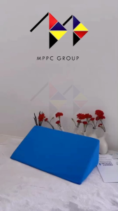 mppc หมอนสามเหลี่ยมอเนกประสงค์ รองคอ หลัง ขา ช่วยในการพลิกตัว วัสดุภายในผลิตจากฟองน้ำ ระบายอากาศและความชื้นได้ดี