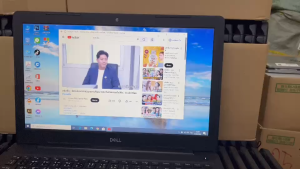 โน๊ตบุ๊ค  Dell Latitude 3590 i3 gen8 RAM 4-8 GB SSD 128 GB ขนาดหน้าจอ 15.6 นิ้ว ค๊ย์บอดร์แยกตัวเลข มีกล้องหน้า มี Wifi ในตัว