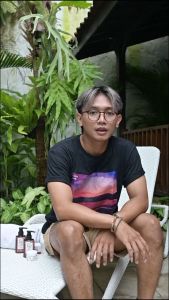 QU XIE FA JING Shampoo Herbal Atasi Ketombe Gatal Rontok Lepek Bercabang 100 ML