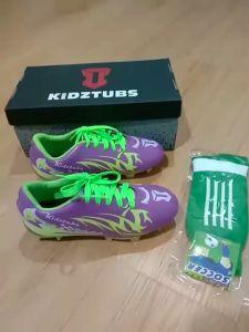 KIDZTUBS Sepatu Futsal Anak Laki Laki Size 28 29 30 31 32 33 34 35 36 37 TUBS1020212013
