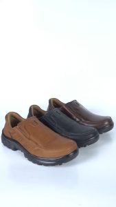 Sepatu Slip On Pria Kulit Sapi Model Casual Anti Licin Mamojosfore KT 05