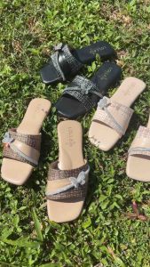✨TTFS✨ Women Butterfly Elegant Flat Sandals Selipar Wanita Kupu Kupu Bergaya KLM028