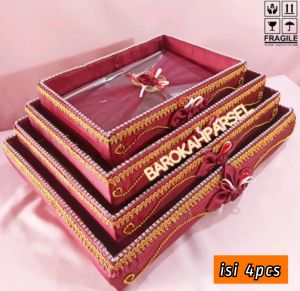 Kotak seserahan pernikahanengagement tutup mika model princess moderen isi 4pcs