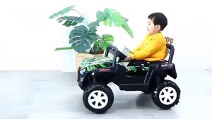 Kid Ride on Car Children Electric Jeep Off-road 4 Wheel Vehicle Outdoor