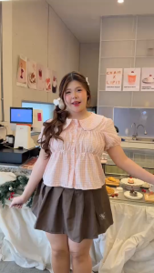 เสื้อแฟชั่นสาวอวบ 💋ผ้าลายสก๊อต คอบัว แต่งสม็อค 2 ช่วงที่อกและเอว แต่งน้องโบว์เล็กๆ น่ารัก ✨สาวพลัสไซส์ก็สวยได้✨