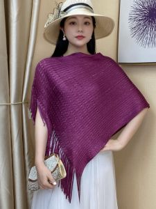 ผ้าคลุมไหล่ป้องกันแสงแดดแบบโปร่งโลหะผสมสีเงินและสีทองสำหรับผู้หญิง 8 วิธีการสวมใส่ ผ้าคลุมไหล่แบบสวมหัวแบบบาง