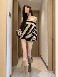 CHANGTONG | For Petite One Shoulder Tops and Shorts Two-Piece Set