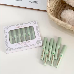 6pcs/set เซตลิปกลอสเนื้อแมตต์เคลือบกำมะหยี่ติดทนนานไม่หลุดลอกง่าย ลิปสติกนักเรียนสาวกันน้ำ ลิปกลอสสีแดงติดทนนานและให้ความชุ่มชื้นยาวนานชุดกล่องลิปสติกความงาม