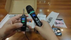 SHALANRA BR288/GR288 Professional UHF Wireless Microphone RGB ring karaoke microphone for Live Show