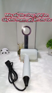 T11 Máy sấy tóc I-on 2 chiều nóng lạnh cho nam nữ làm khô nhanh bảo vệ tóc hư tổn công suất 1600W. Bảo hành 6 tháng