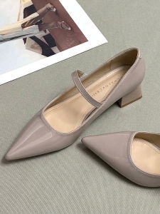 รองเท้าส้นสูง Mary Janes ทรงหัวแหลมสีเนื้อสำหรับผู้หญิง ฤดูใบไม้ผลิและฤดูใบไม้ร่วง รองเท้าส้นสูงแบบหัวเข็มขัด รองเท้าแฟชั่นส้นหนาพื้นนุ่ม
