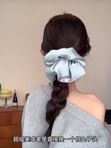 [SG READY STOCK] Super Large 18cm Soft Satin Scrunchies / Elegant Soft Hair Tie