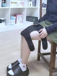 Electric Heating Multi-functional Kneeling Massager with Wormwood Moisture Removal for Elderly