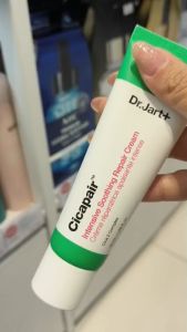 (พร้อมส่ง/ของแท้100%) DR.JART+ intensive soothing repair cream [Exp 2025.08.18] - ครีมบำรุงผิวสำหรับผิวแห้ง, แพ้ง่าย, และอุดมคุณค่าจากแร่ธาตุและสารบำรุงธรรมชาติ, ช่วยเพิ่มความชุ่มชื้นให้กับผิว