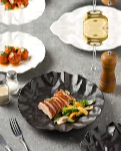KitchenPlus Black and White Matte Ceramic Crumpled Design Dinner Plate Pasta Bowl KP812