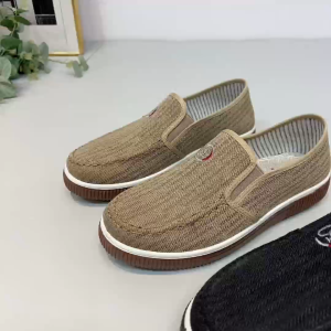 New mens canvas slip-on shoes casual and versatile sneakers pure cotton student sports shoes