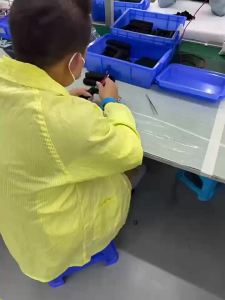 Hot-Selling Office Ultrasonic Pest Repeller Silent Mosquito Cockroach Repeller All-Round Intelligent Mouse Repeller