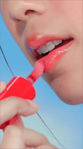 Mizumi UV Plumping Lip Oil SPF50+ PA+++ มิซีมิ ยูวี พลัมปิ้ง ลิป ออยล์ [สินค้ามีให้เลือก 4 สี] ลิปออยล์กันแดด บำรุงริมฝีปากให้ดูอวบอิ่มฉ่ำวาว