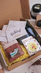 Kado Lucu Untuk Bestie Cewek: Pilihan Kreatif & Menghibur