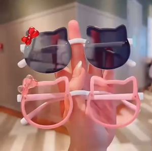 Kính Mát Cho Bé Gái Hình Mèo HelloKitty Dễ Thương