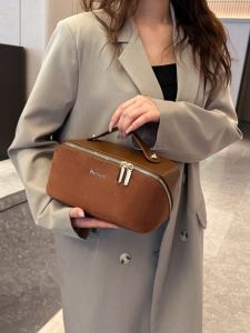 Túi Đựng Mỹ Phẩm Du Lịch Cầm Tay Dung Tích Lớn 2024 Túi Đựng Đồ Dùng Cá Nhân Du Lịch Cho Nữ Túi Đựng Mỹ Phẩm Bằng Da PU