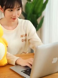 Boneka Naga Susu Nailong Kuning Jumbo Plushies Bahan Halus Mainan Mewah Hadiah Ulang Tahun Anak