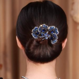 New 2026 Silver Maple Leaf Hairpin Lazy Girl Hairdo Tool Cute Bun Hair Accessory Womens Fashion Hair Accessories