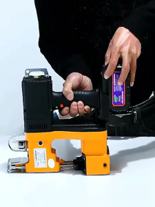 【Pocainoe】เครื่องเย็บกระสอบ จักรเย็บกระสอบ GK9-886 MJF SEWINGแท้(แถมอุปกรณ์และด้ายม้วน)