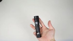 Đèn Pin Ultrafire T168 Zoomable T6 LED 350lm Có Sạc USB Pin 18650 2200mAh IPX8 - Đèn Flashlight Cắm Nước