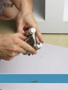 Self Closing Double Acting Gate Hinge