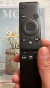 Remote điều khiển cong dùng cho tivi Samsung smart các loại smart internet.Hàng chính hãng mới 100%.