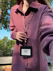 เสื้อเชิ้ตแขนยาวผู้ชายฤดูใบไม้ร่วงสไตล์อเมริกันย้อนยุคสีม่วงมังกร ผ้ากำมะหยี่ ทรงหลวม แจ็คเก็ตคู่