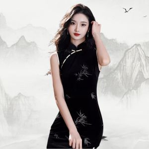 ชุดกี่เพ้าไหมทองแขนกุดหรูหรา ชุดการแสดง ชุดกี่เพ้าจีนโบราณ ชุดราตรี ชุดกี่เพ้าผู้หญิง ชุดกี่เพ้าผ้ากำมะหยี่สีทอง ชุดกี่เพ้าผู้หญิง