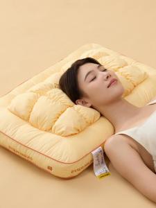 Hotel Quality Neck Support Pillow Soft Polyester Fiber Rectangular Shape Men Women Adult Use Breathable Comforter Bedding Set